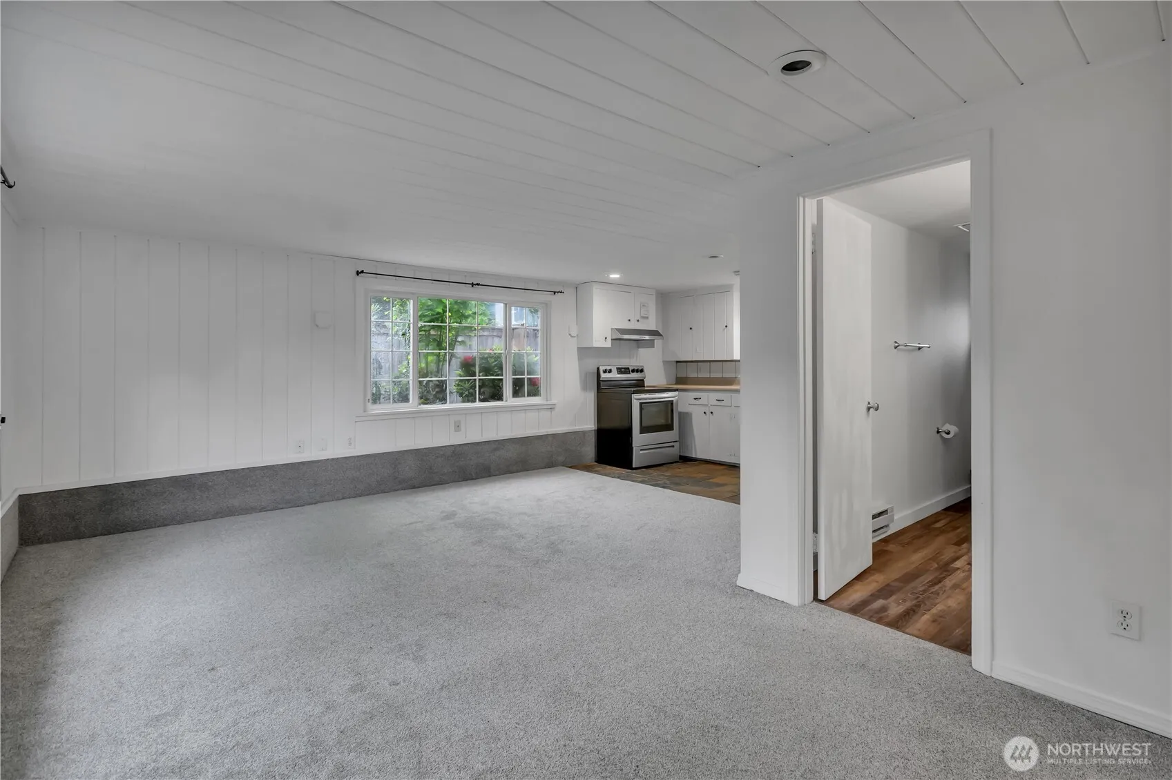 Property photo for 111 S 80th Street, Tacoma photo 4