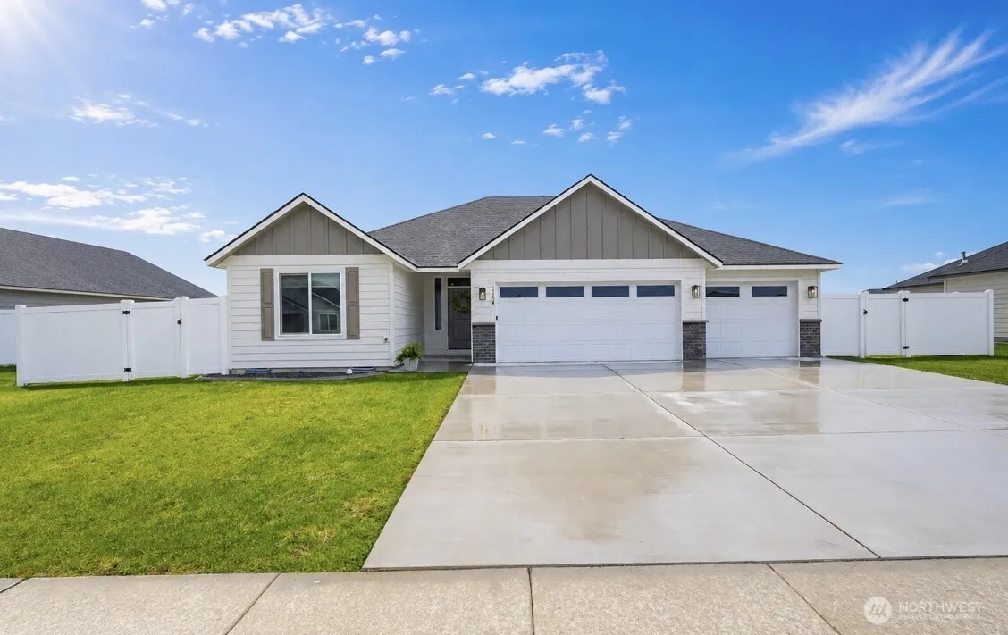 Property photo for 1154 7th Avenue Ne, Ephrata