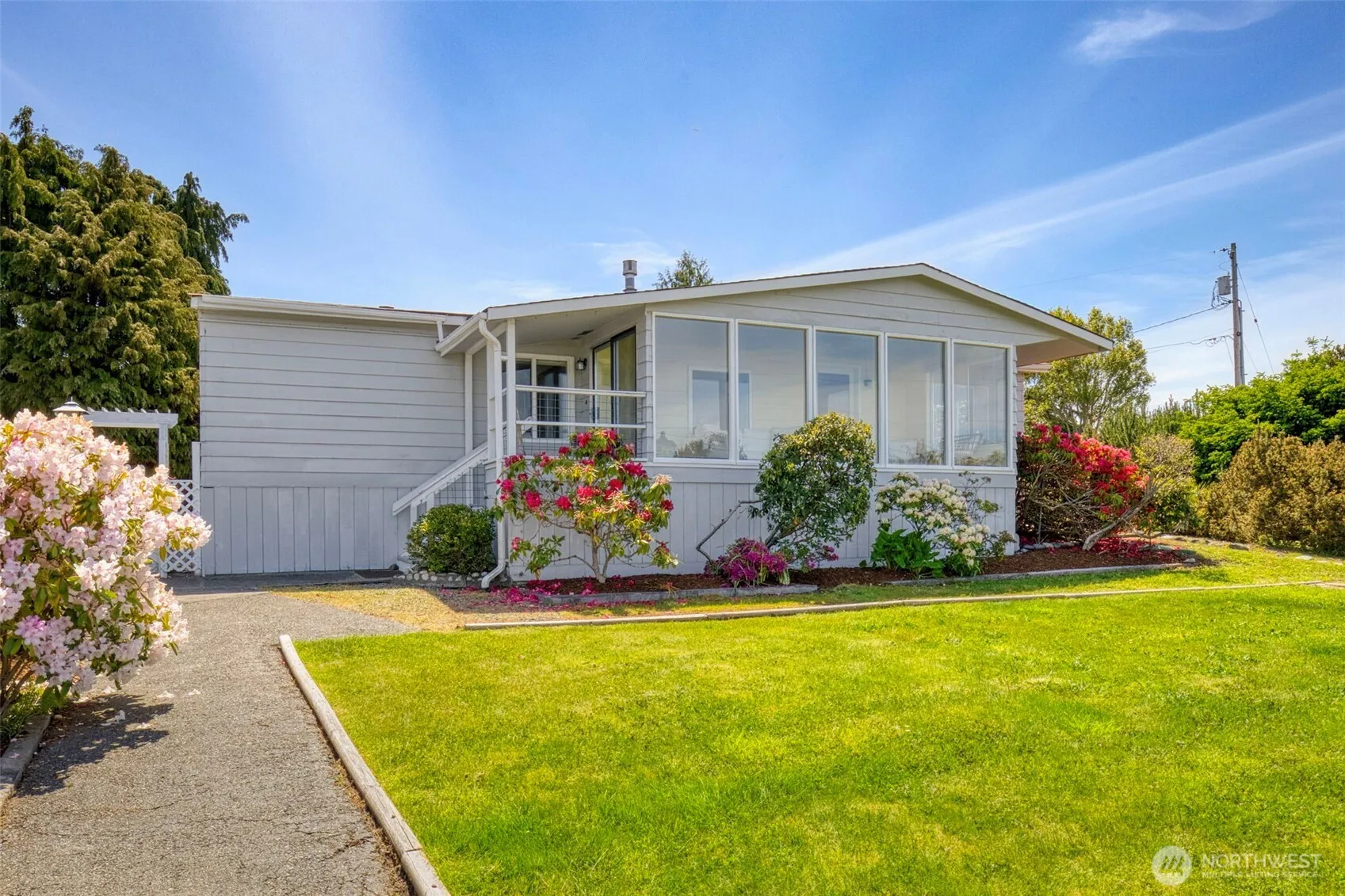Property photo for 261 Dennis Boulevard, Port Townsend photo 3