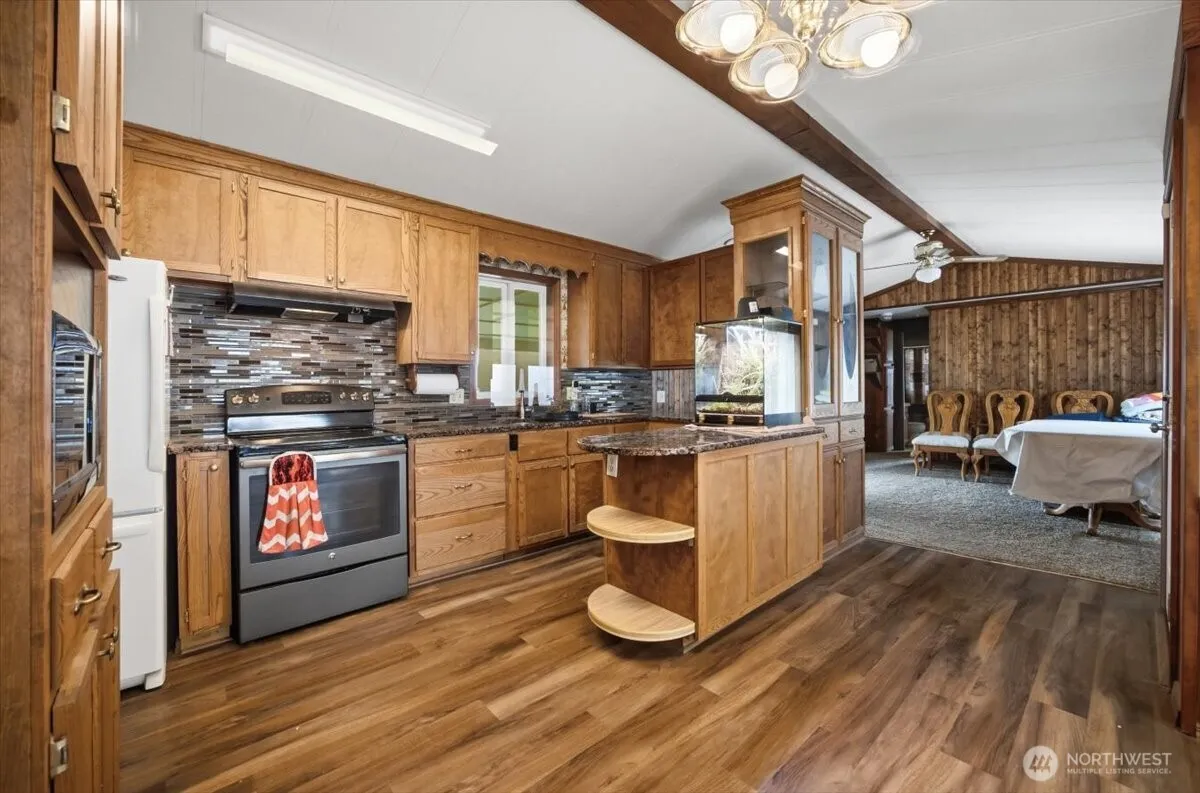 Property photo for 70301 S 2410 Prse, Kennewick photo 4