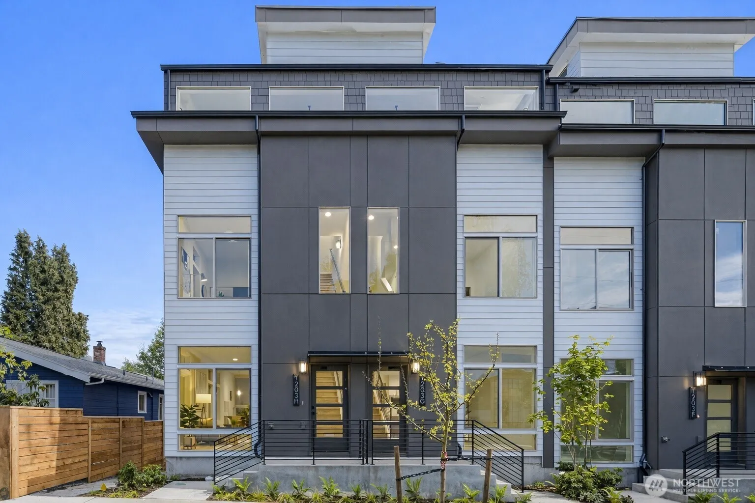 Property photo for 1203 G N Allen Place, Seattle photo 2