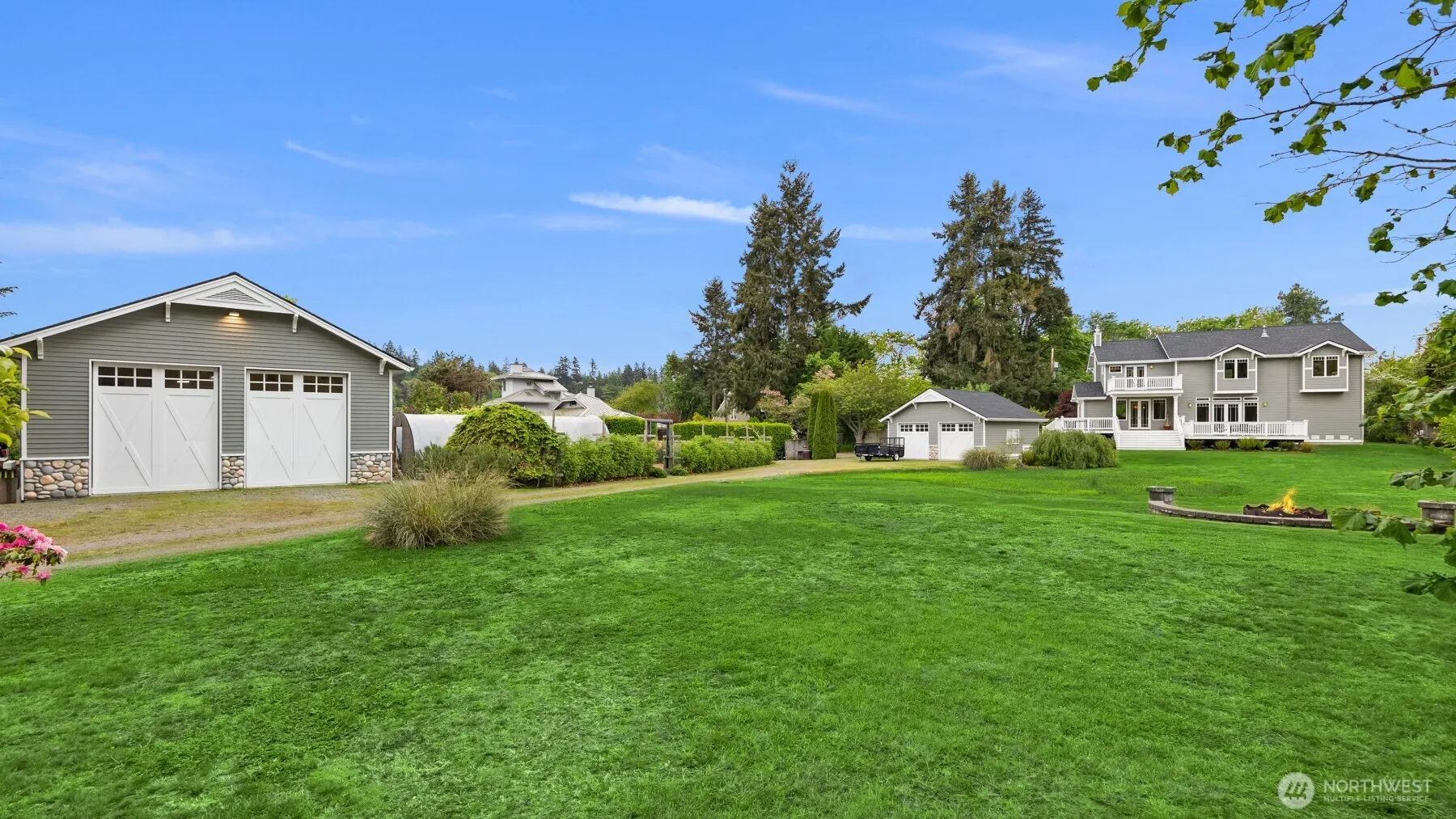 Property photo for 15390 Broom Street Ne, Bainbridge Island photo 2
