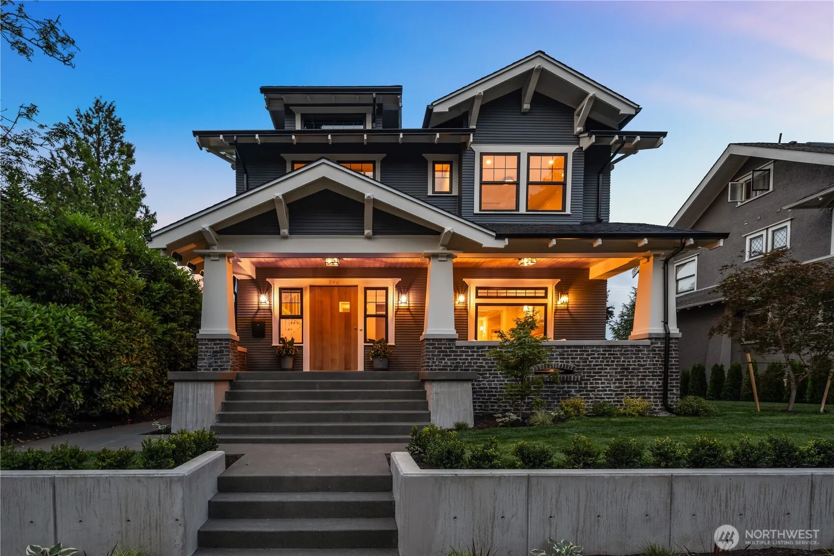 Property photo for 946 22nd Avenue E, Seattle
