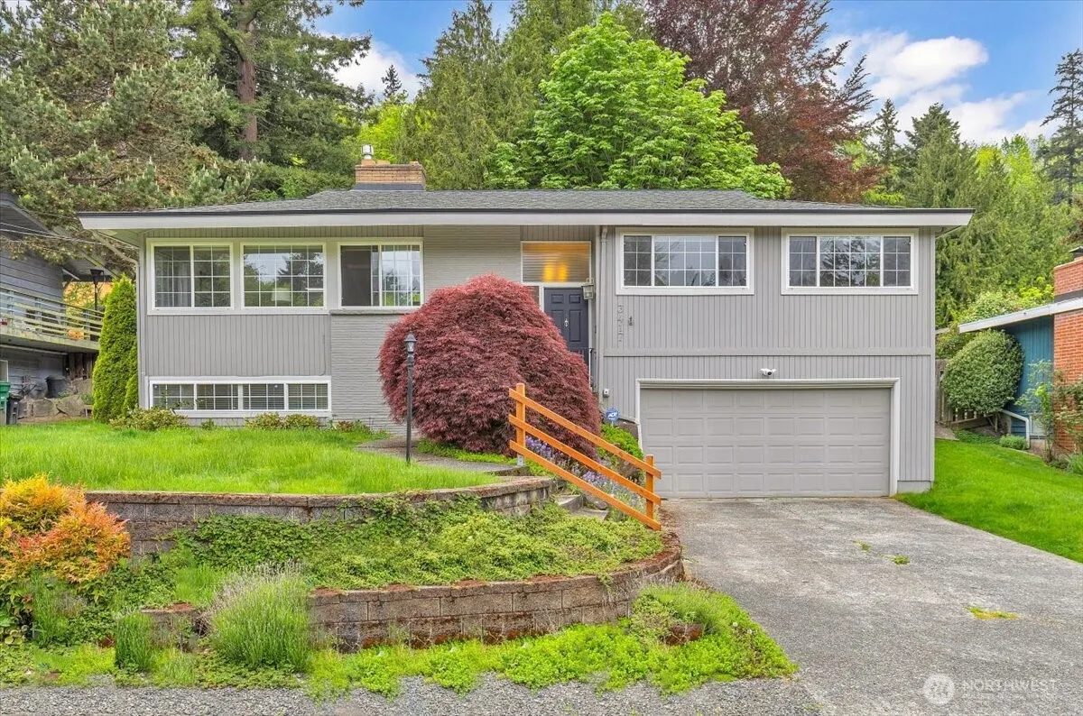 Property photo for 3417 77th Avenue Se, Mercer Island, WA 98040