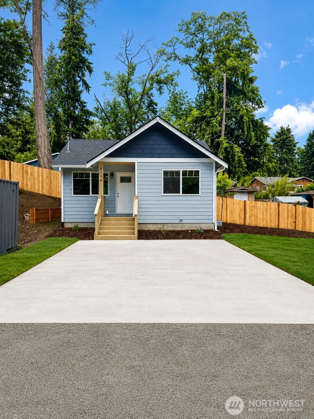 Property photo for 4338 Herring St, Langley