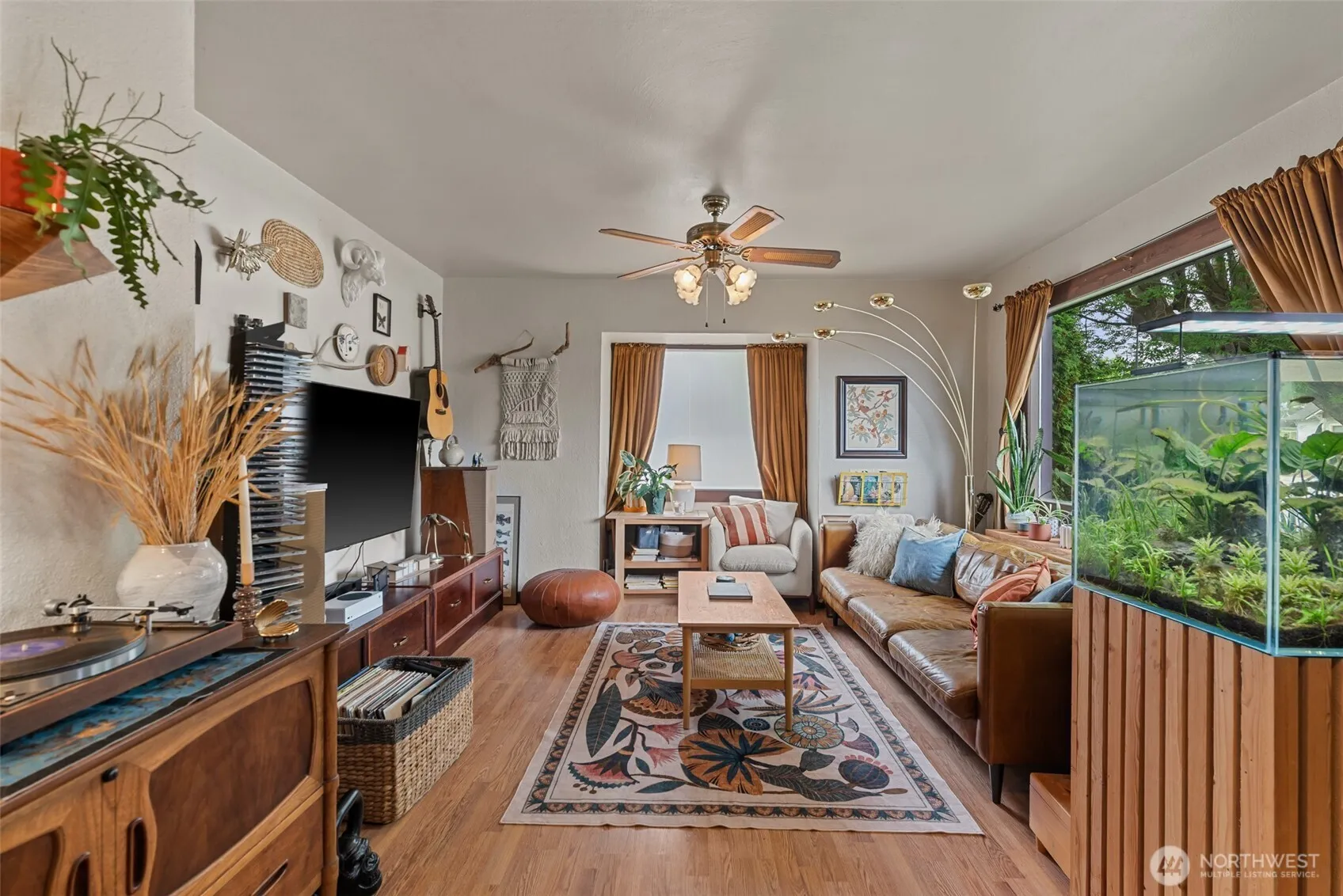 Property photo for 925 Monroe Street, Wenatchee photo 5