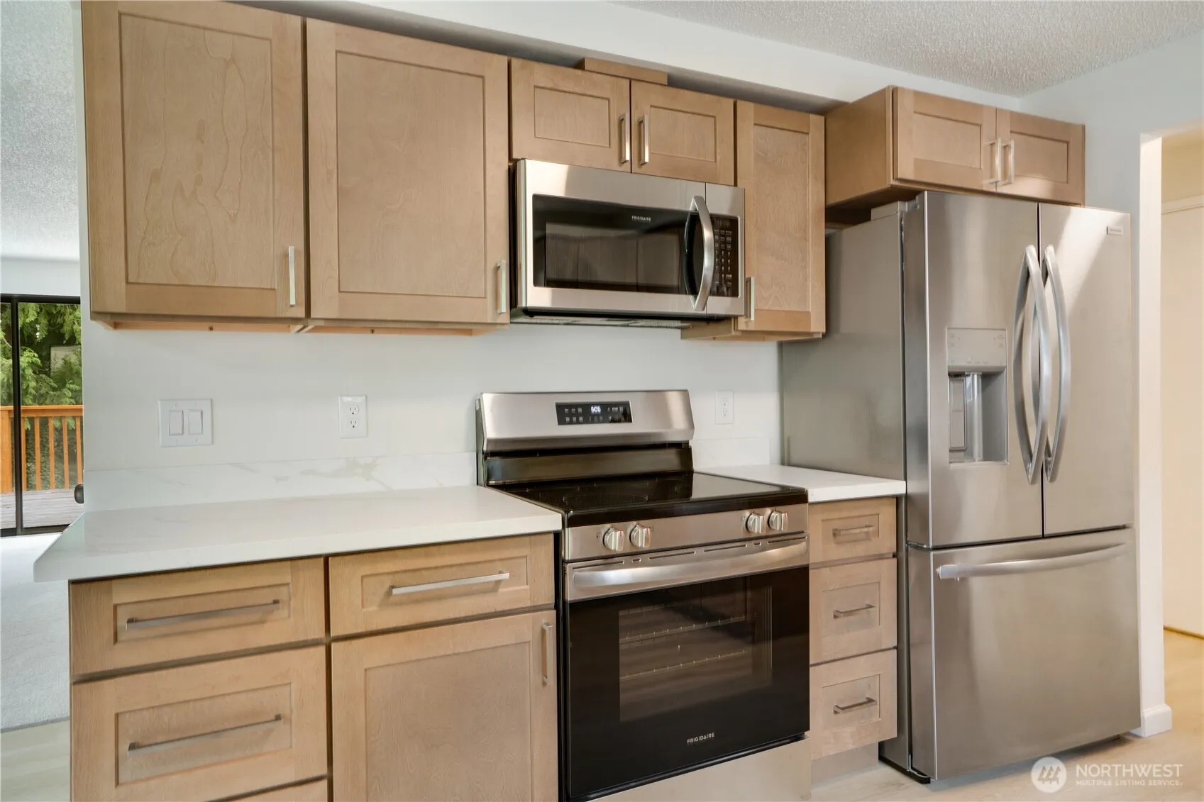 Property photo for 4270 Fir Drive Ne, Bremerton photo 5