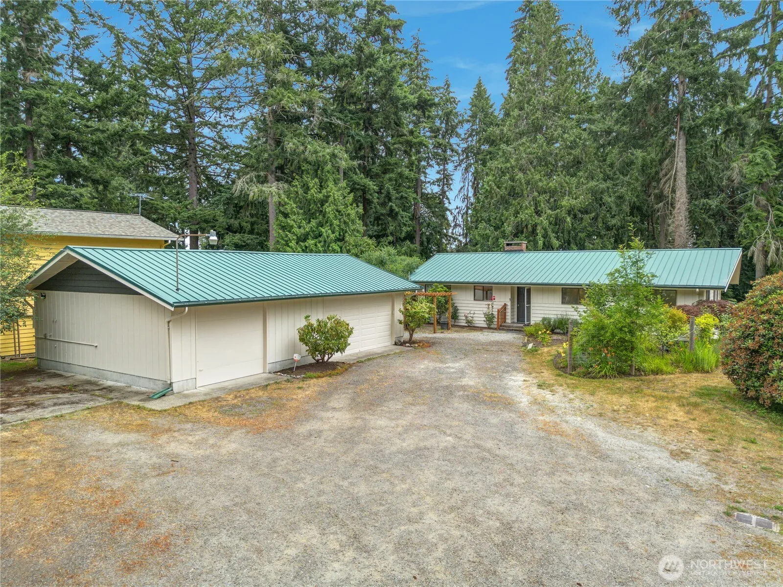 Property photo for 4270 Fir Drive Ne, Bremerton