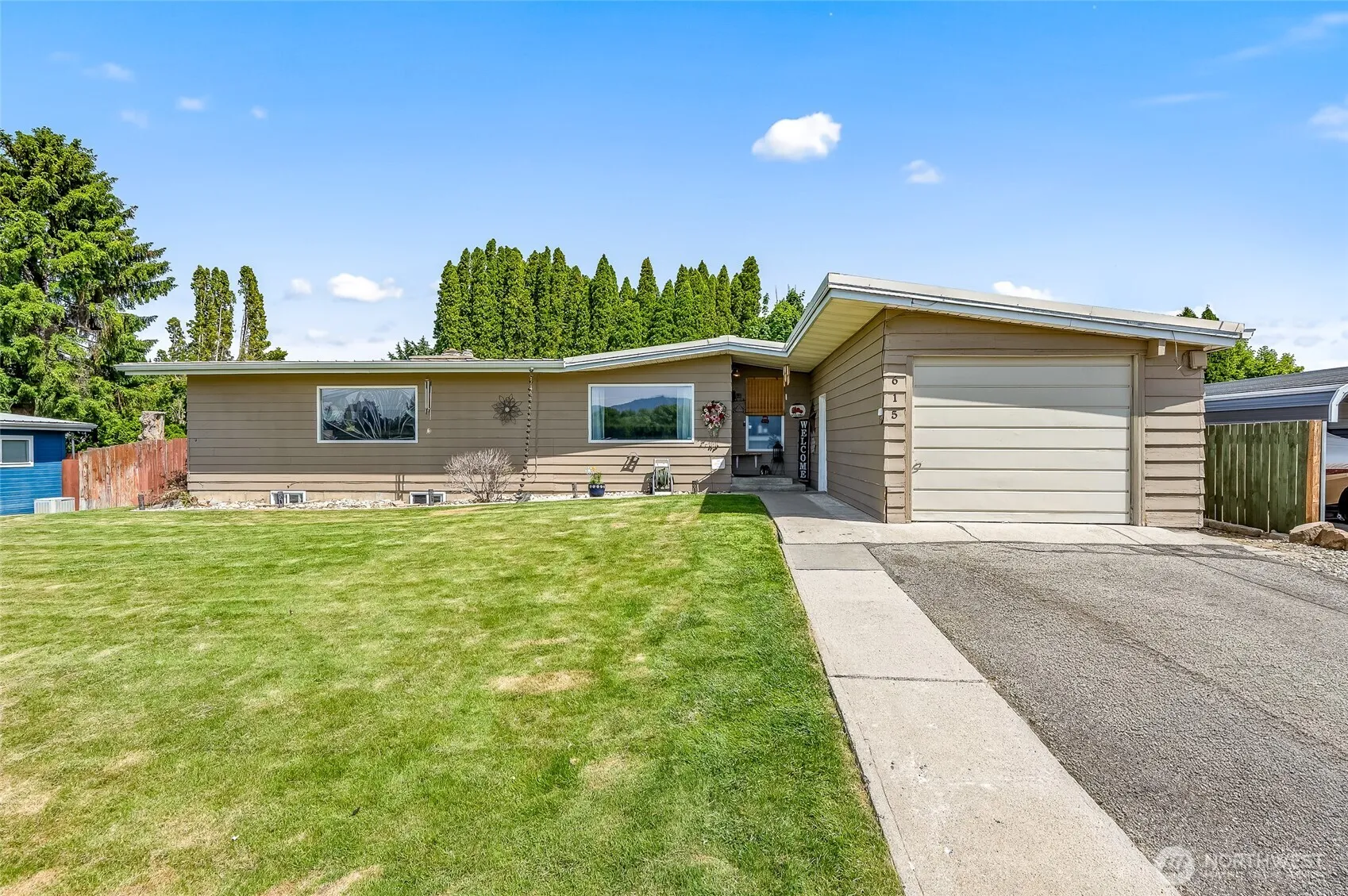 Property photo for 615 N Jerome, East Wenatchee