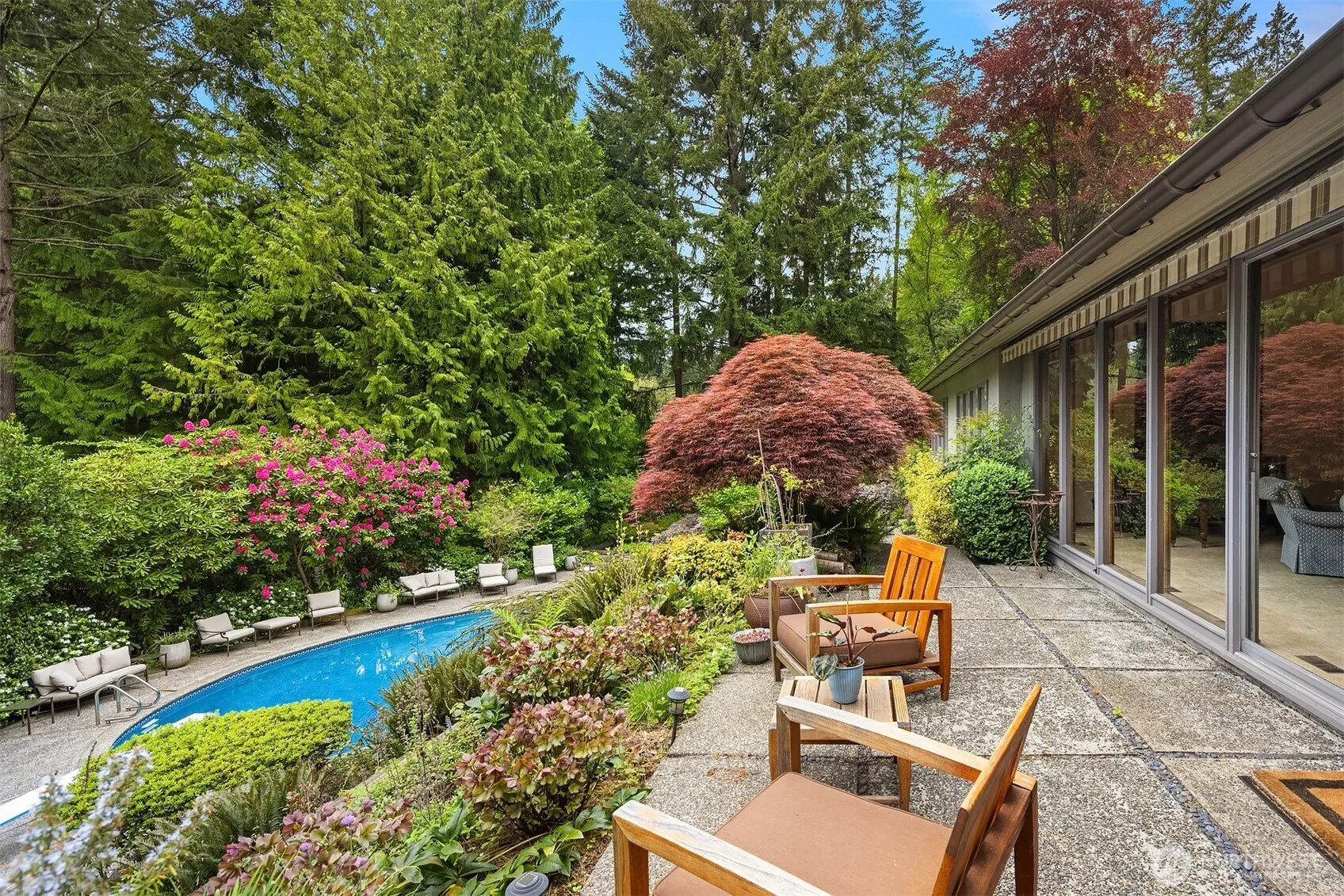 Property photo for 114 Nw Highland Drive, Shoreline photo 4