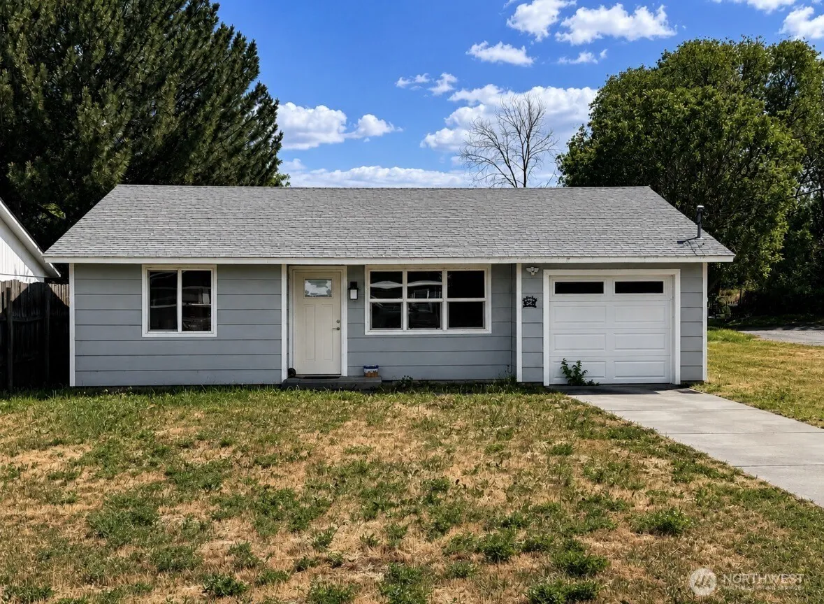 Property photo for 1014 3rd Avenue, Oroville