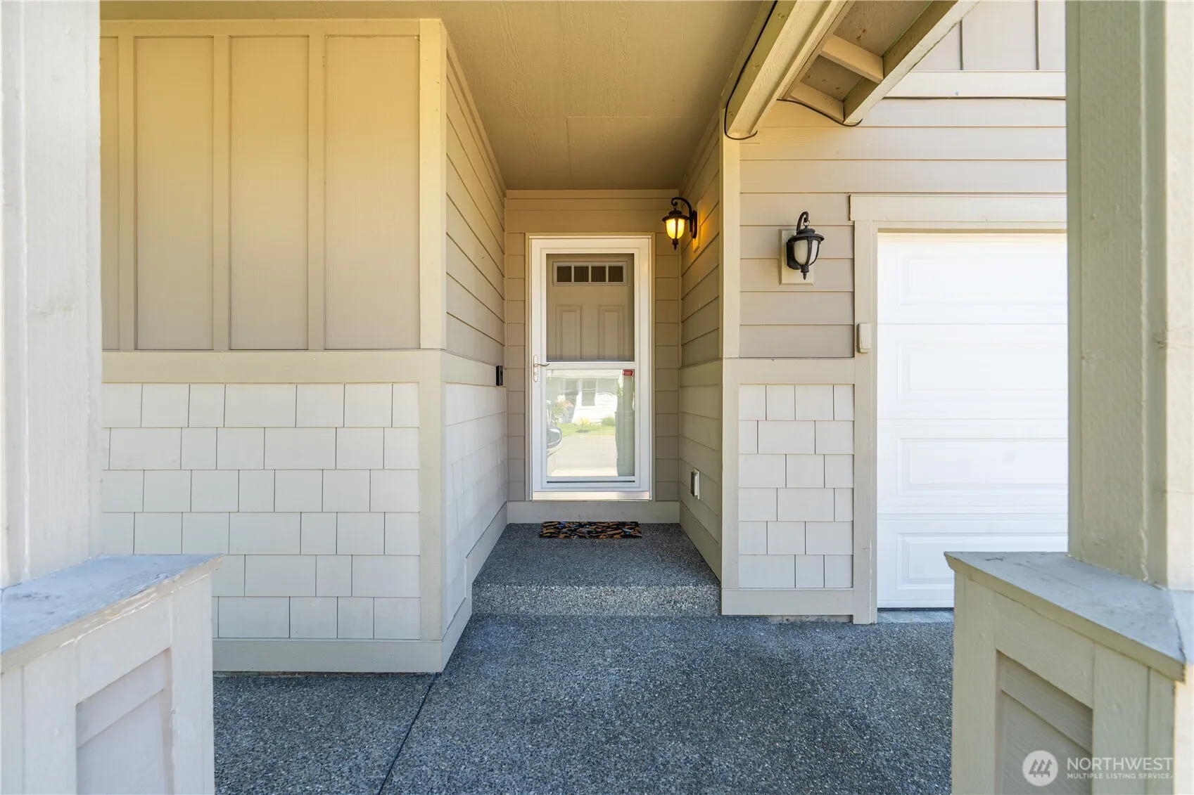 Property photo for 242 Riggs Drive E, Enumclaw photo 4