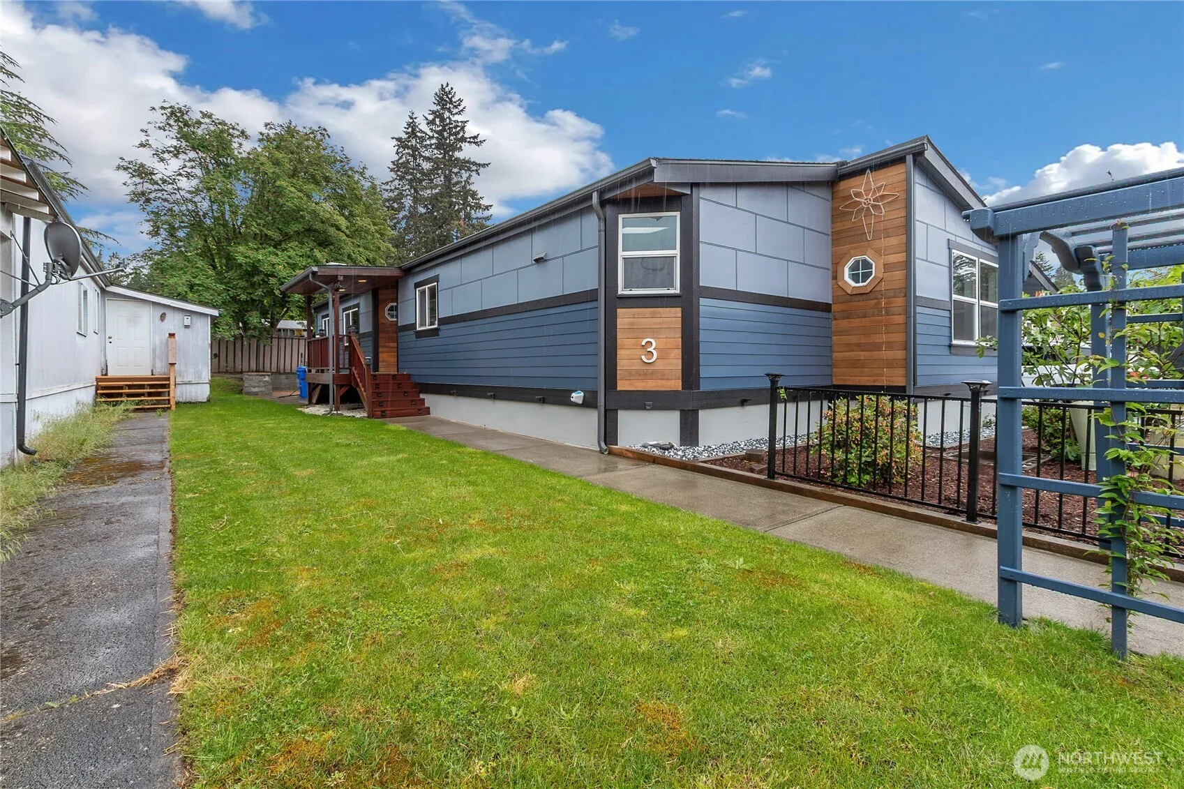 602 29th Street Se #3, Auburn