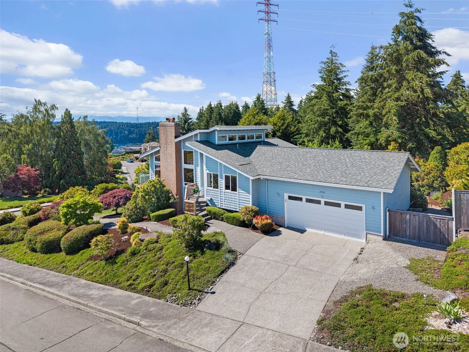 Property photo for 2801 Narrows Place, Tacoma photo 2