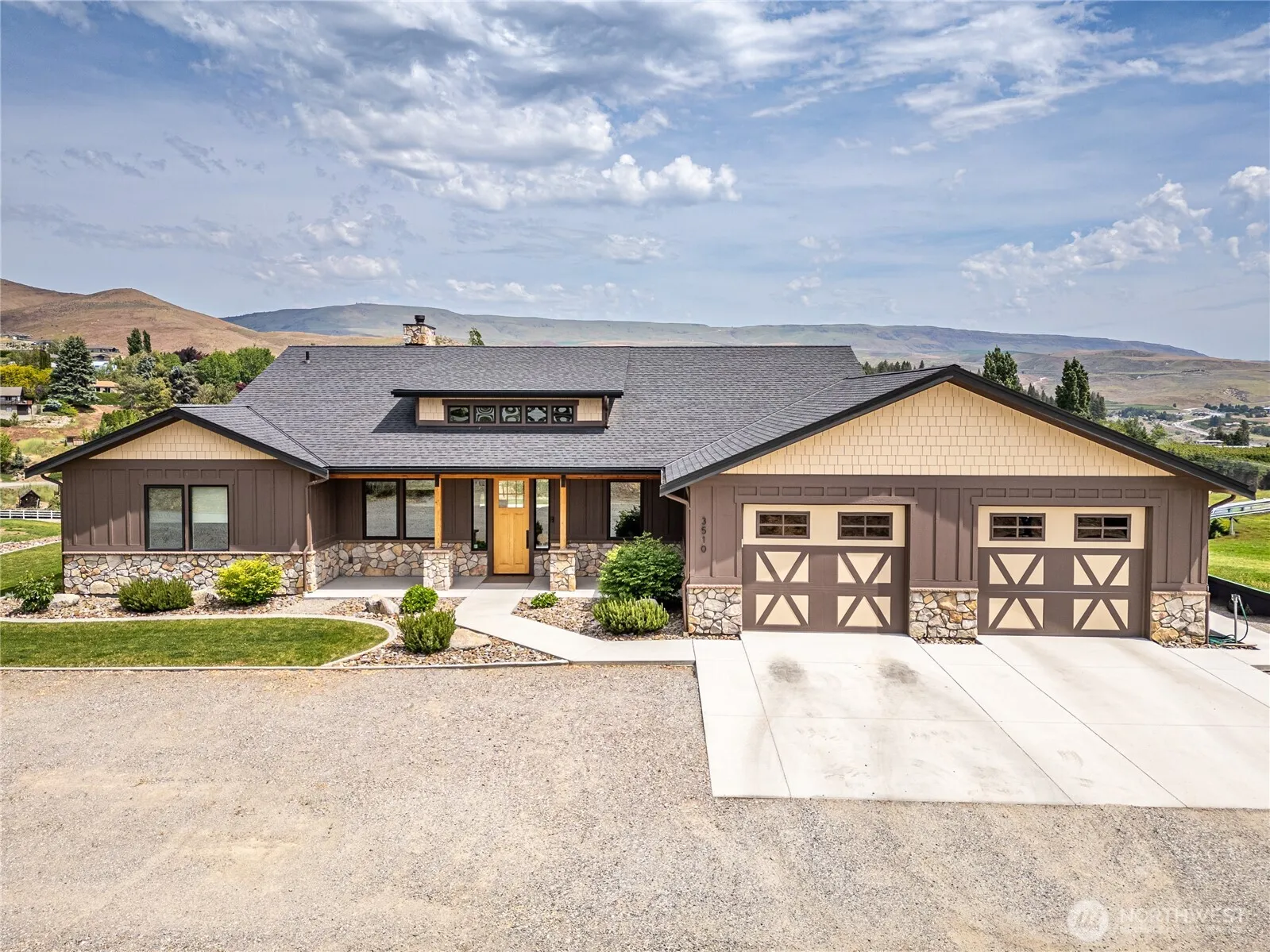 Property photo for 3510 Burchvale Road, Wenatchee