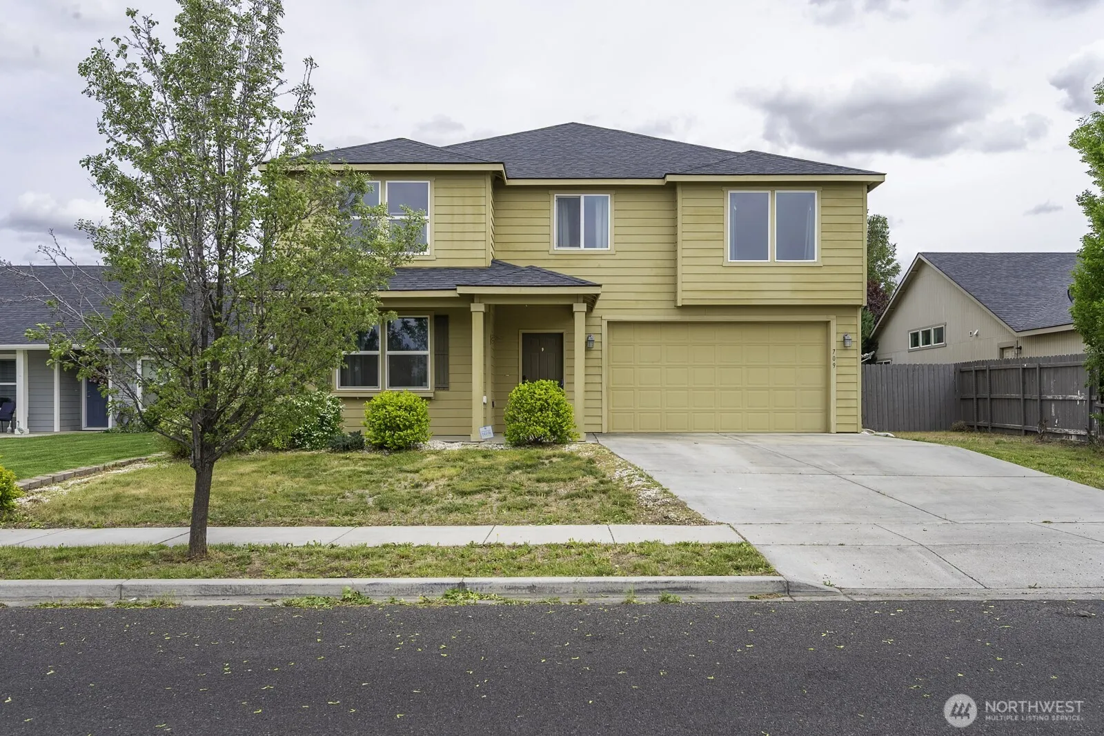 Property photo for 709 S Taft St, Moses Lake photo 3