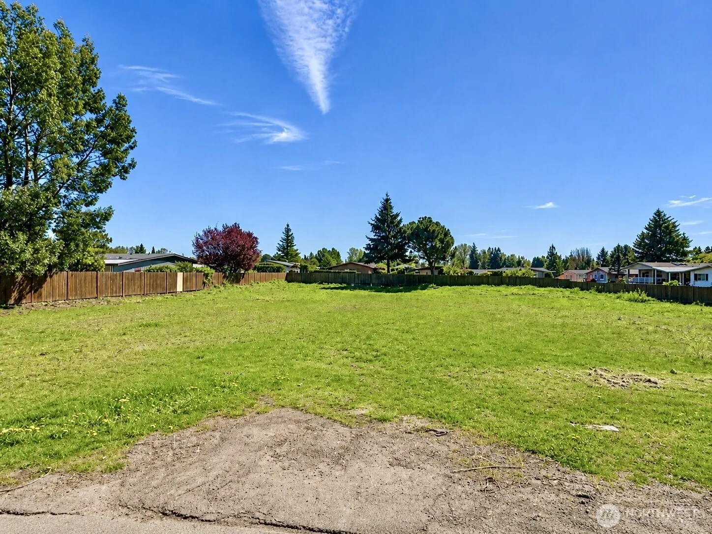 Property photo for 11243 Se 204th Street, Kent photo 4