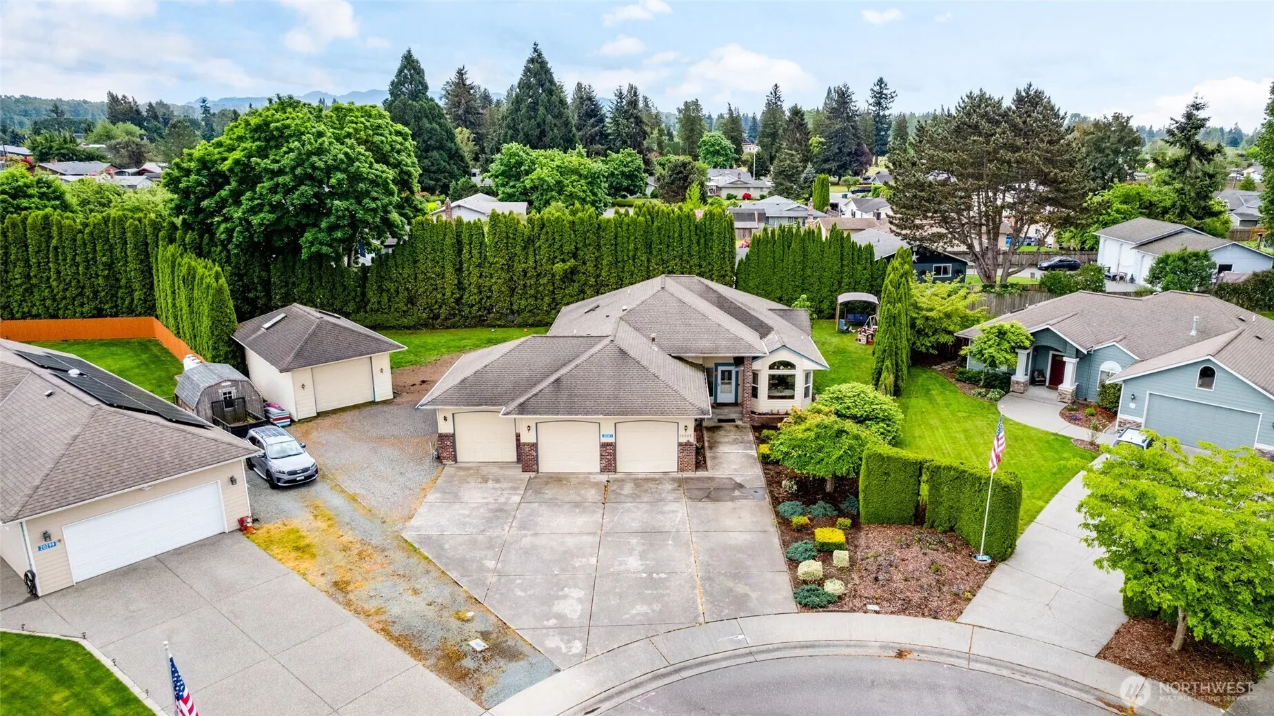 Property photo for 20303 Gardner Court, Burlington