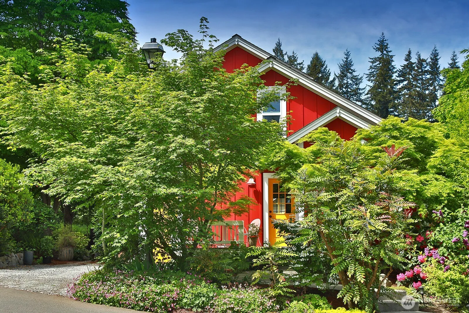Property photo for 1037 Highview Street, Langley photo 2