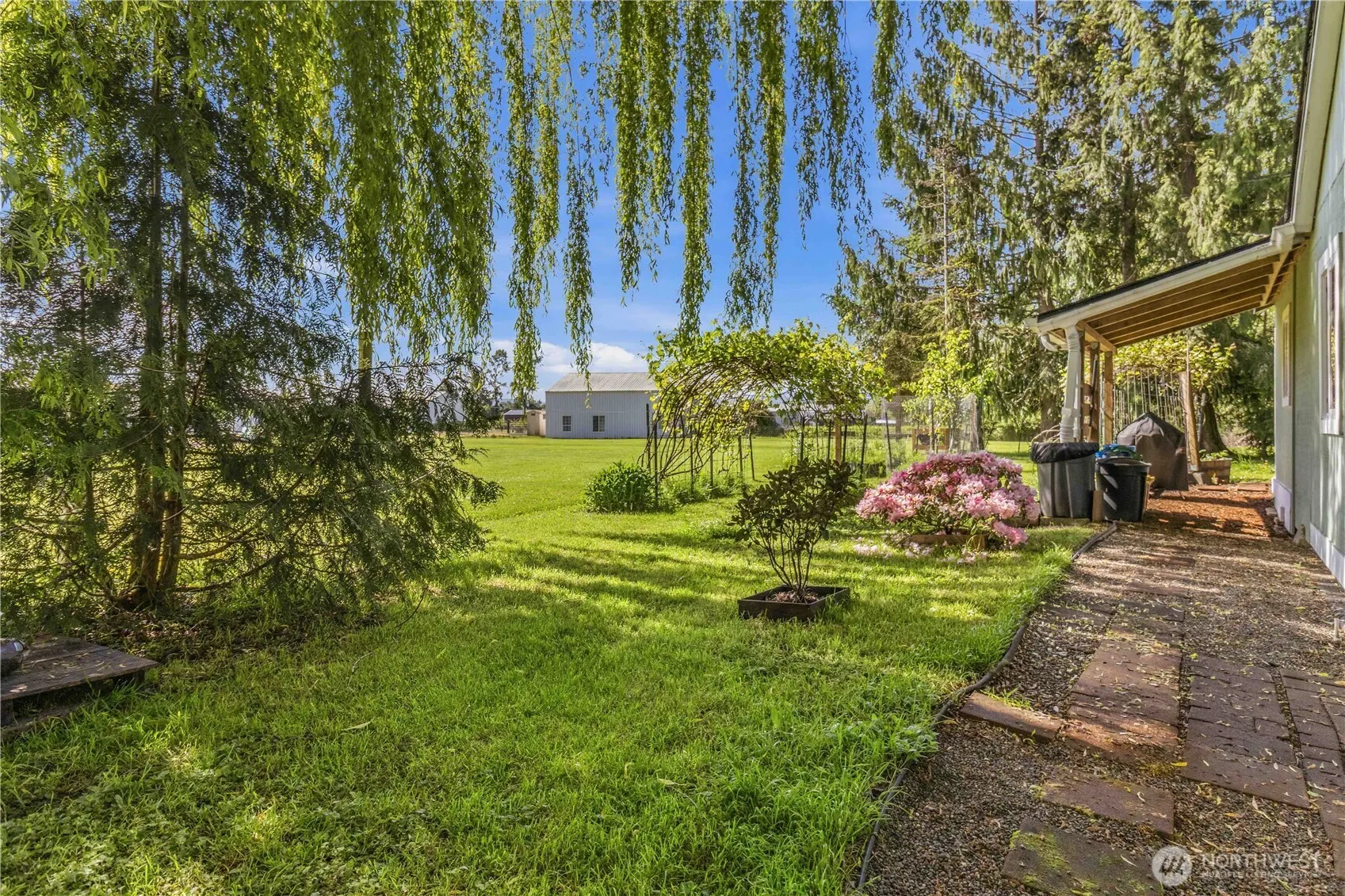 Property photo for 36 E Little Island Road, Cathlamet photo 4