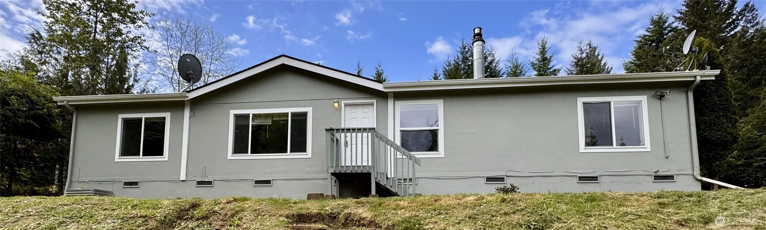 Property photo for 60 N Charles Place, Hoodsport