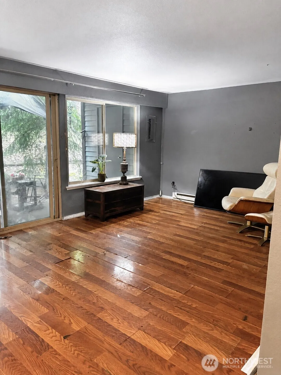 Property photo for 8609 Zircon Drive Sw #e2, Lakewood photo 4