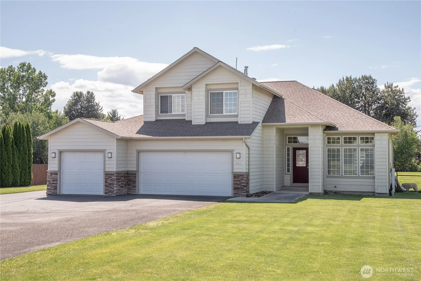 Property photo for 301 S Delta Street, Ellensburg