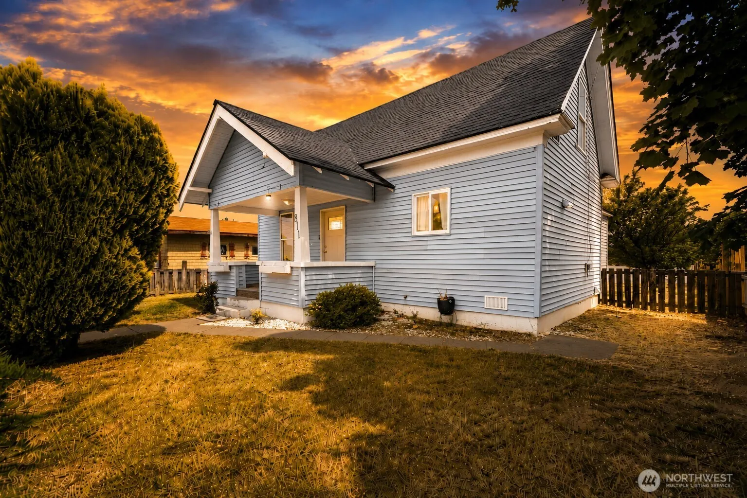 Property photo for 811 Cascade Street, Wenatchee