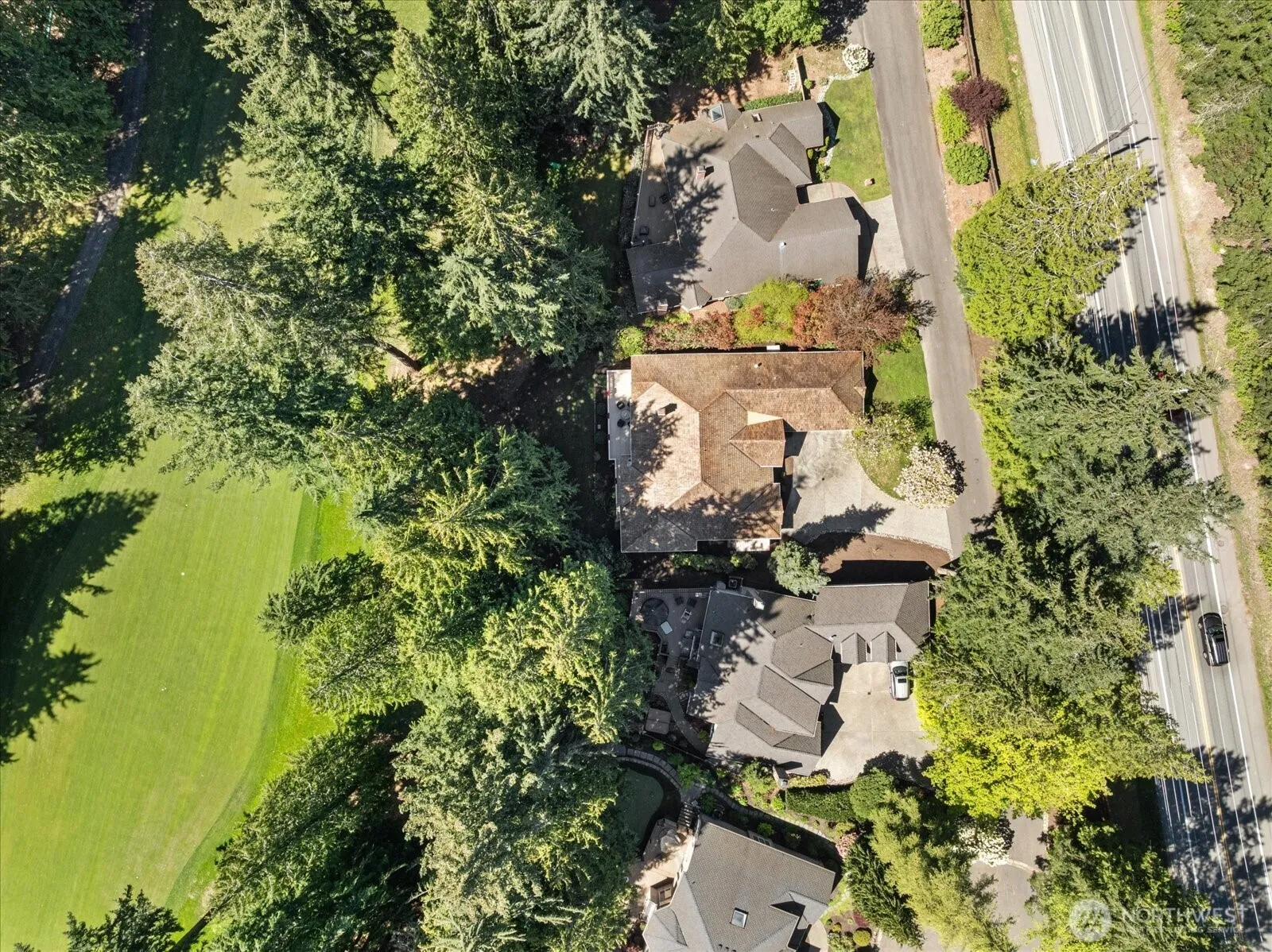 Property photo for 21819 Ne 30th Place, Sammamish photo 3