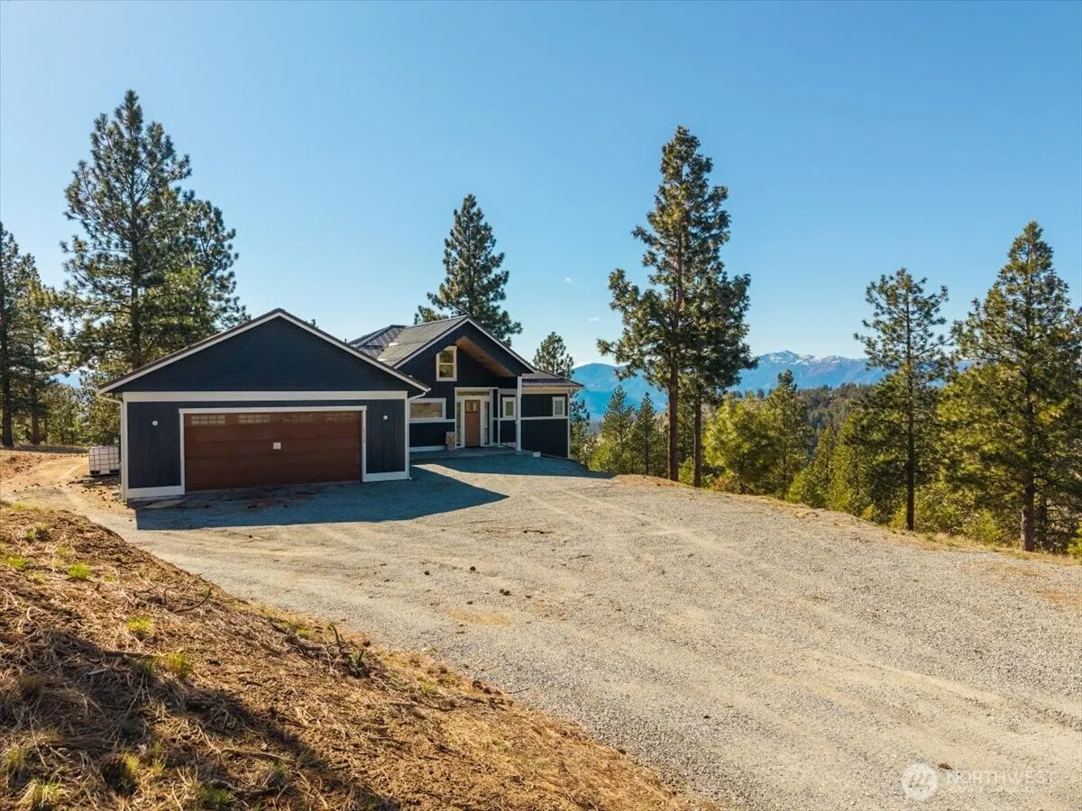 Property photo for 1114 Blazing Star Lane, Chelan
