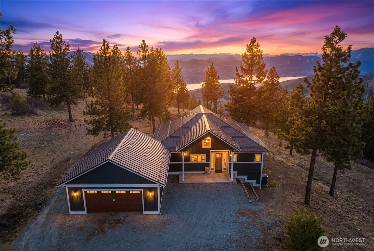 Property photo for 1114 Blazing Star Lane, Chelan photo 3