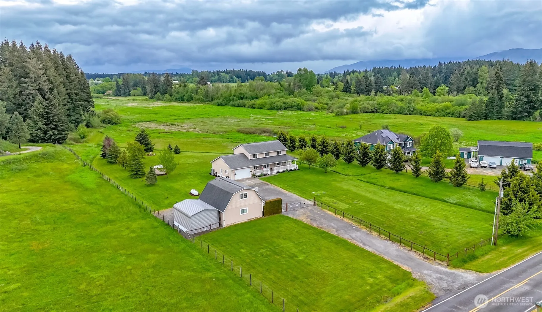 Property photo for 14146 Solberg Road Se, Yelm