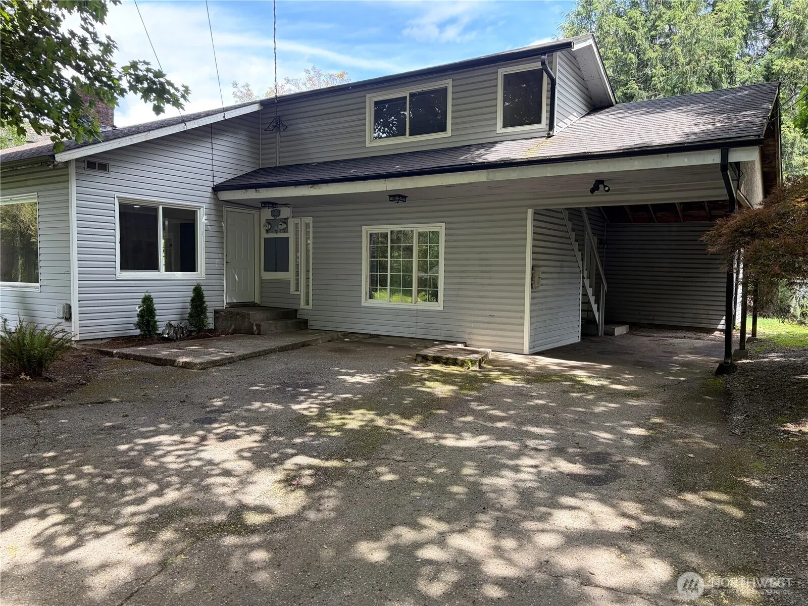 Property photo for 22512 Se 218th Street, Maple Valley photo 2