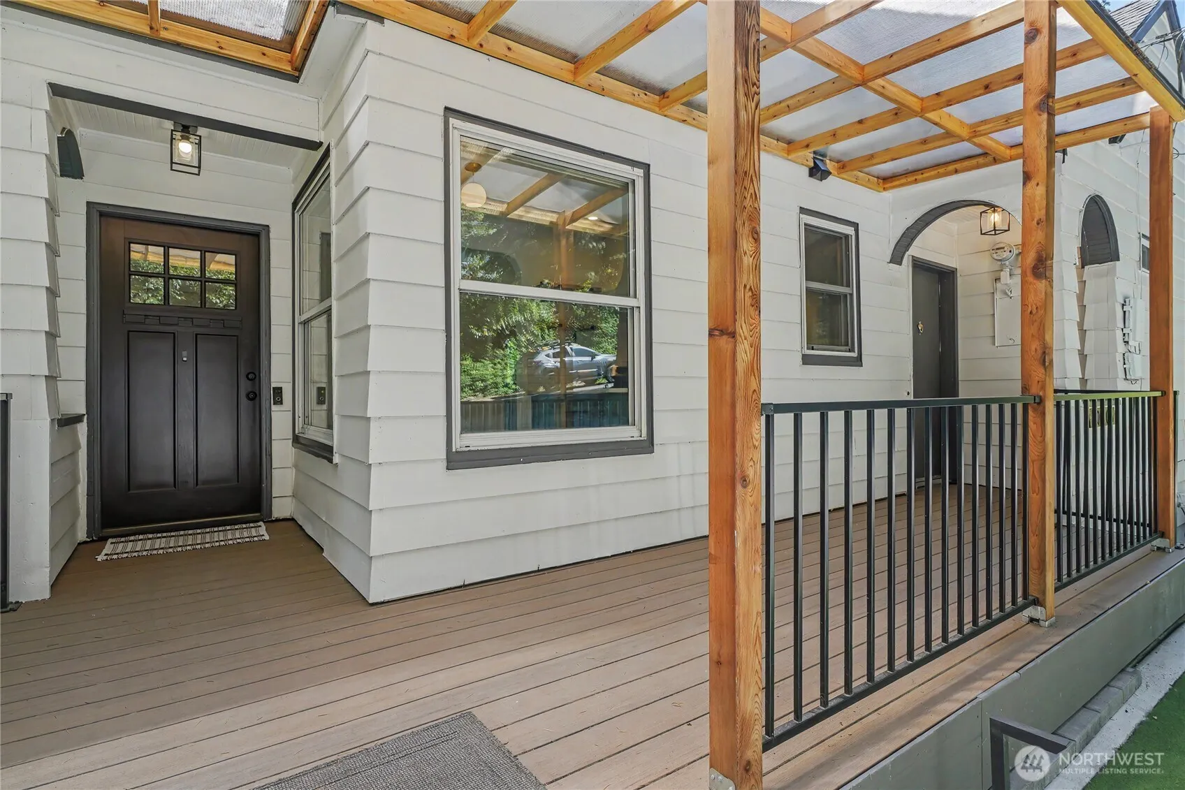 Property photo for 10106 16th Avenue S, Seattle photo 2