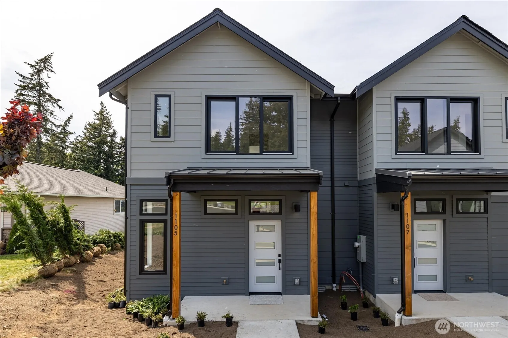 Property photo for 1105 Divine Lane, Bellingham