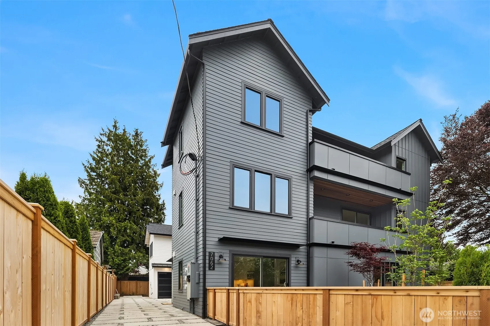 Property photo for 7062 Cleopatra Place Nw, Seattle