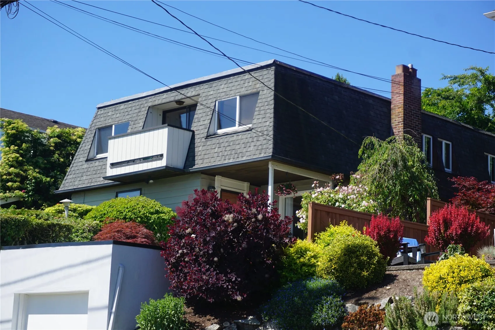 Property photo for 2727 36th Avenue Sw, Seattle photo 2