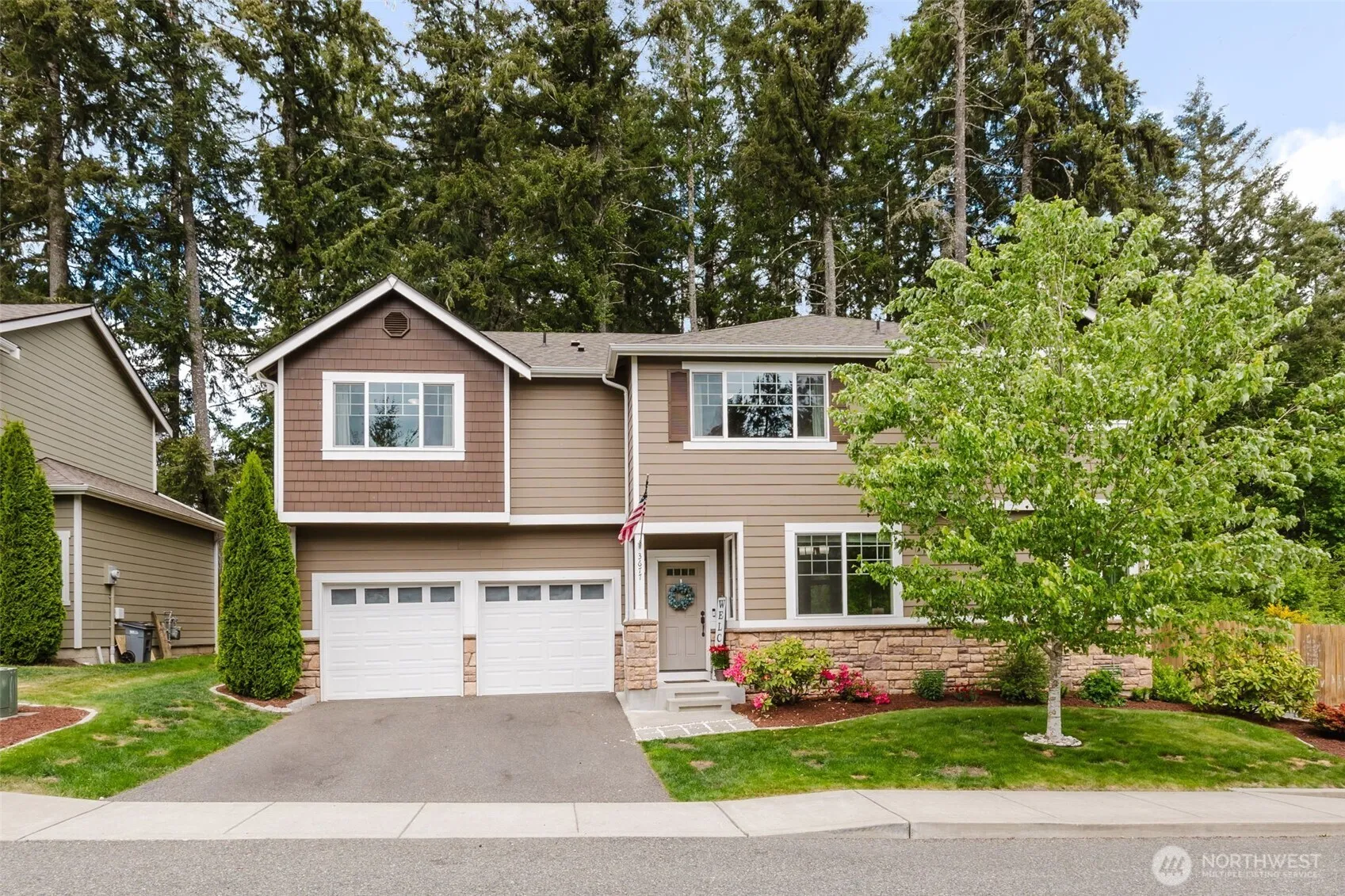 Property photo for 3677 Se Chesterton Drive, Port Orchard