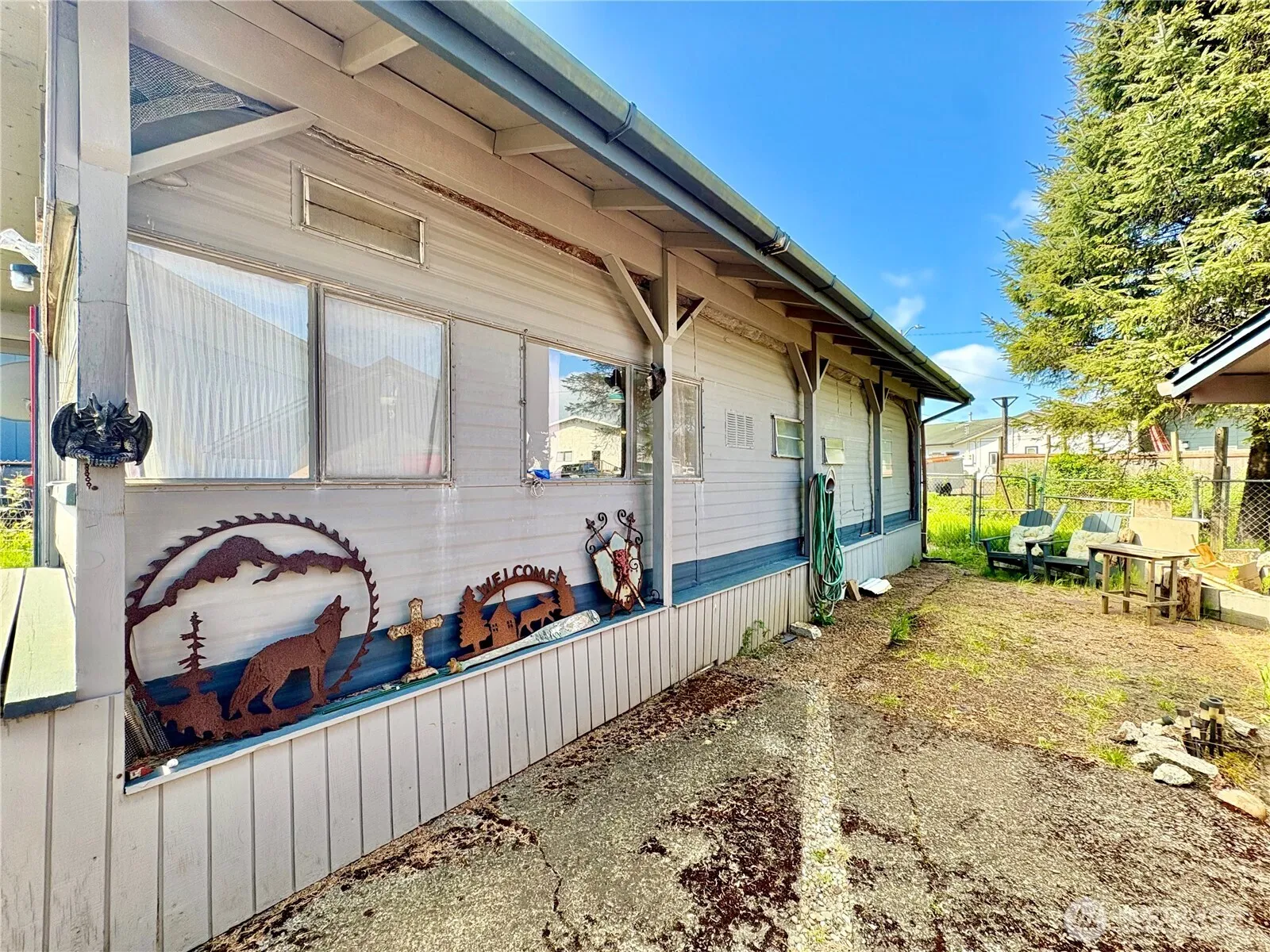 Property photo for 105 Victoria Loop Ne, Ocean Shores photo 3