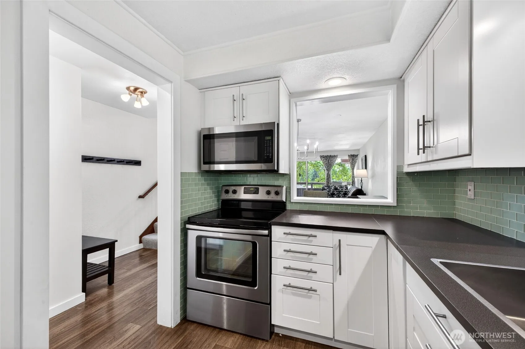 Property photo for 140 Summit Avenue N #b5, Kent photo 2