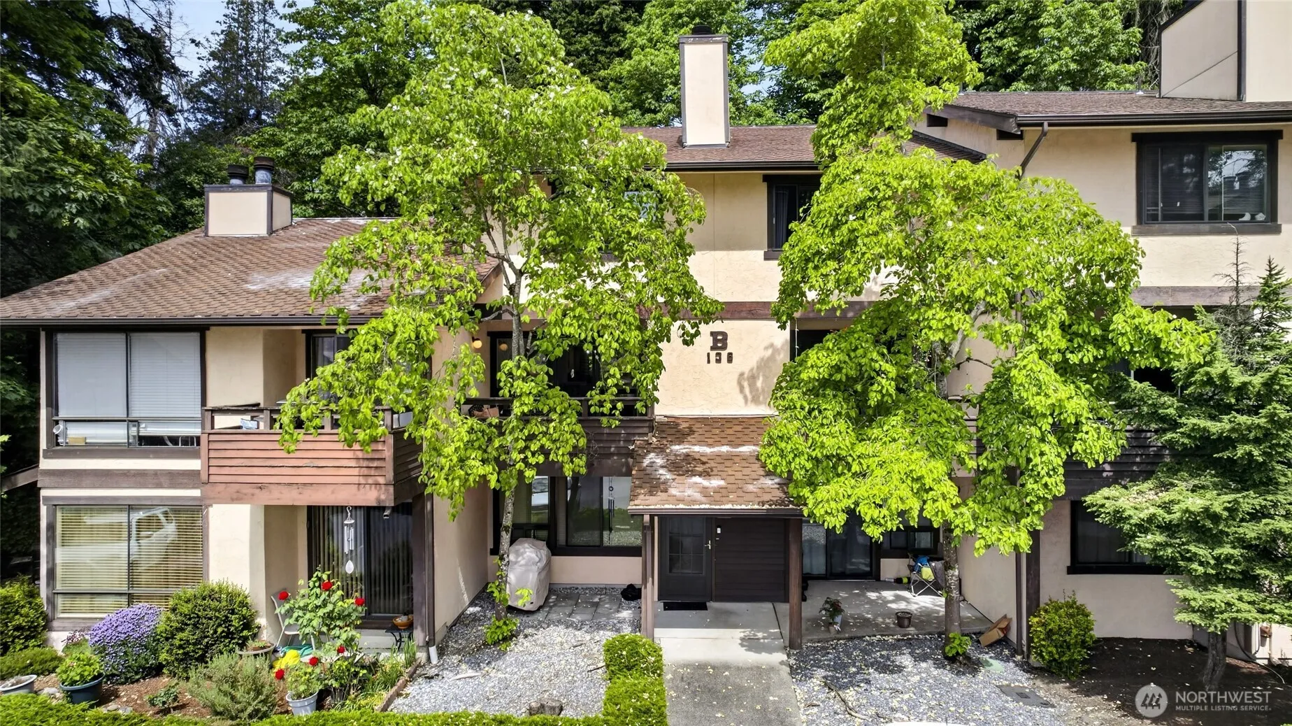Property photo for 140 Summit Avenue N #b5, Kent photo 3