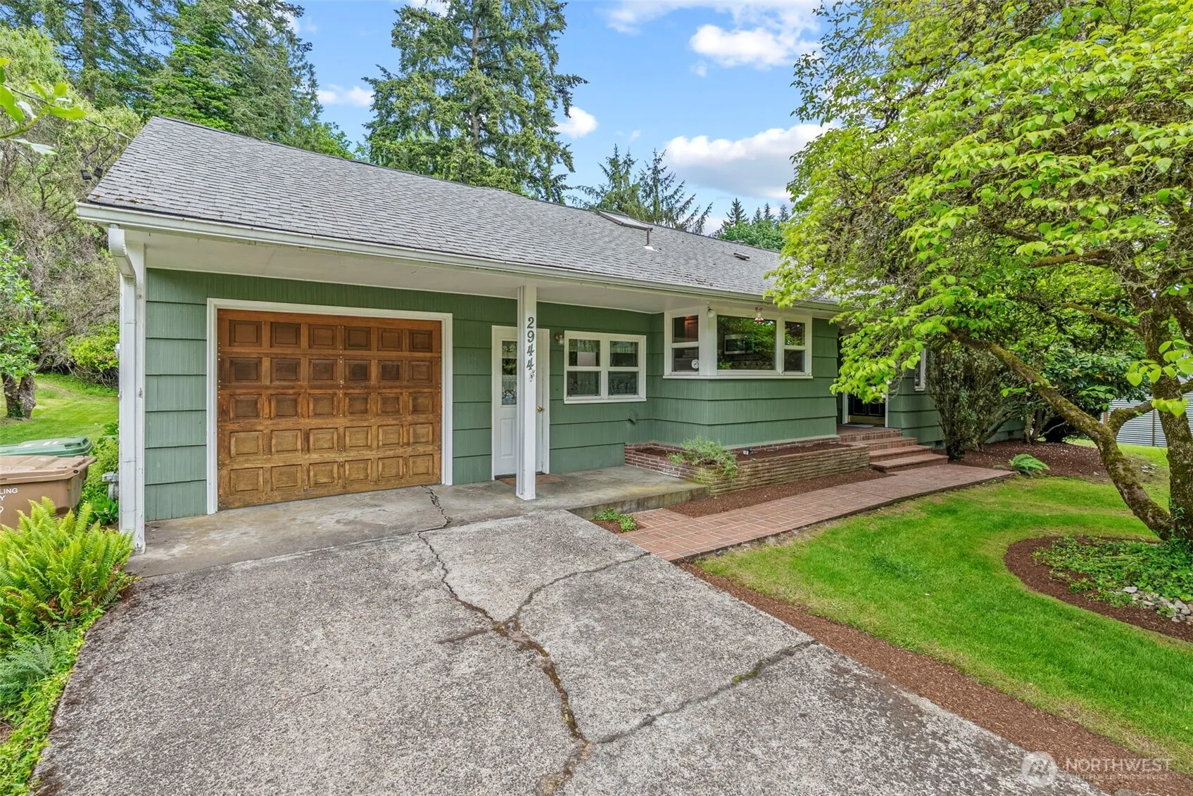 Property photo for 2944 Madrona Drive, Longview