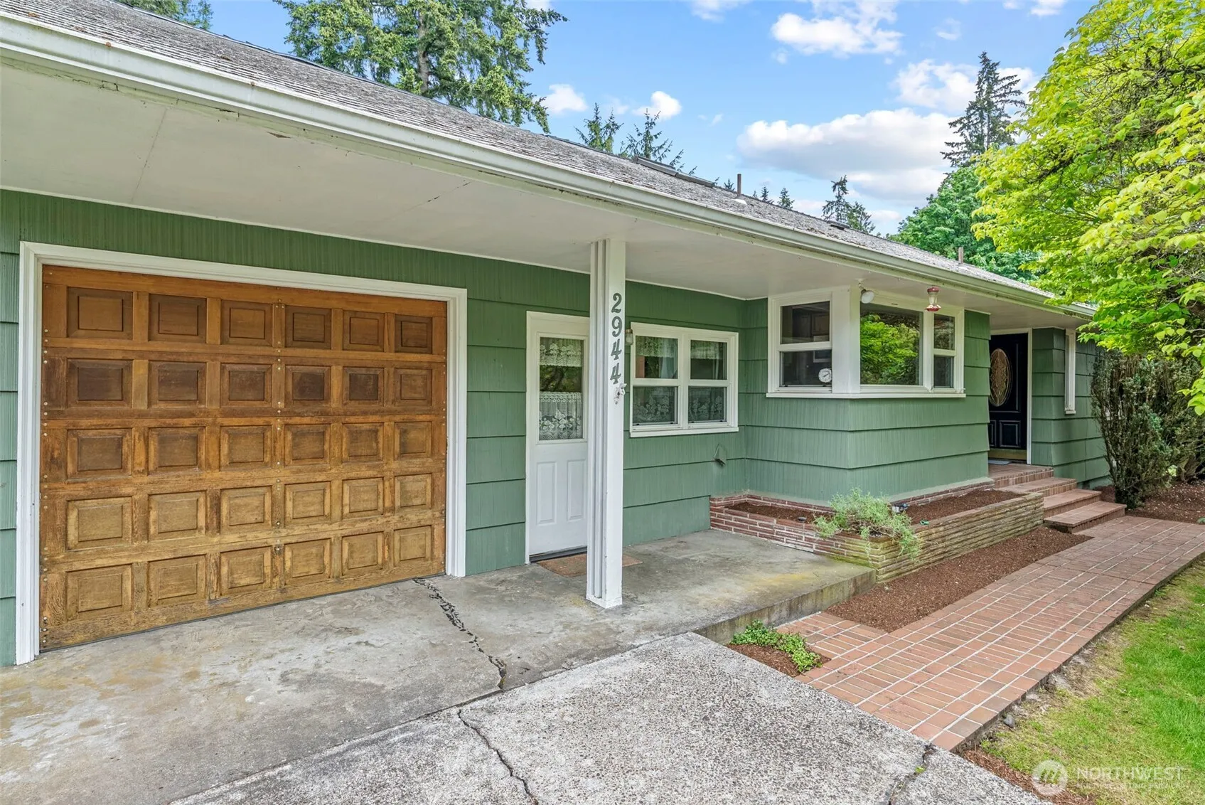 Property photo for 2944 Madrona Drive, Longview