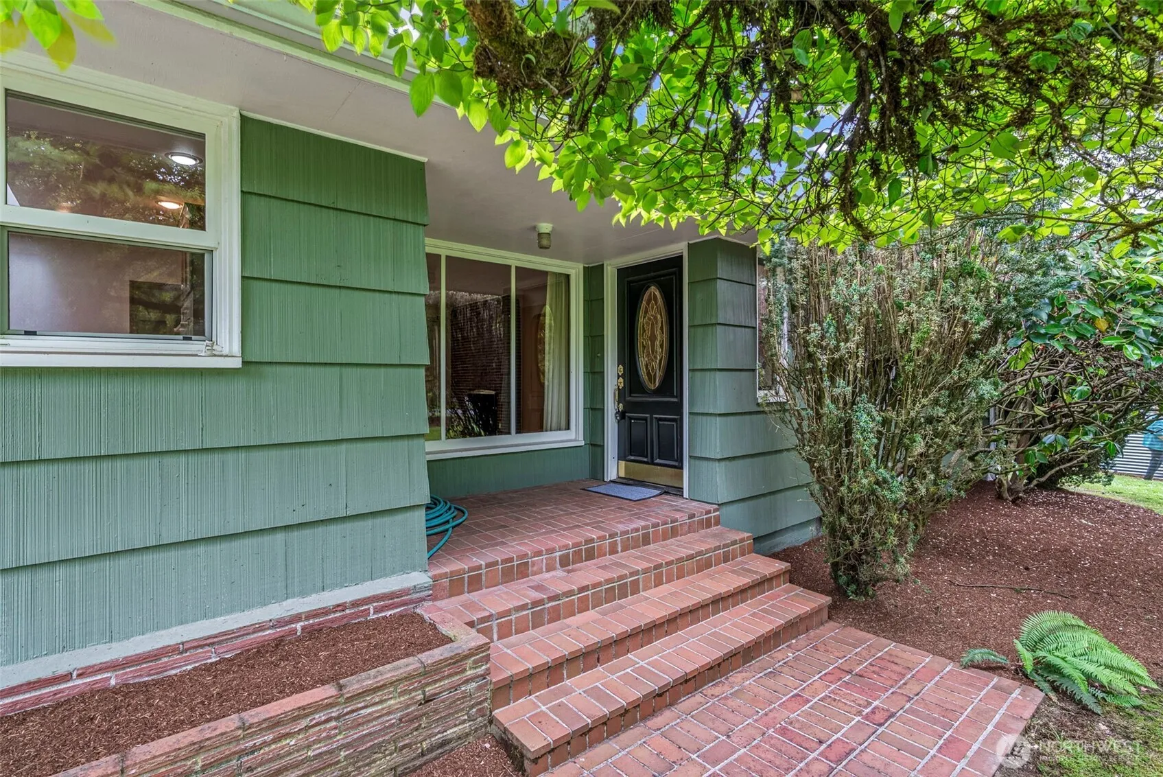 Property photo for 2944 Madrona Drive, Longview photo 4