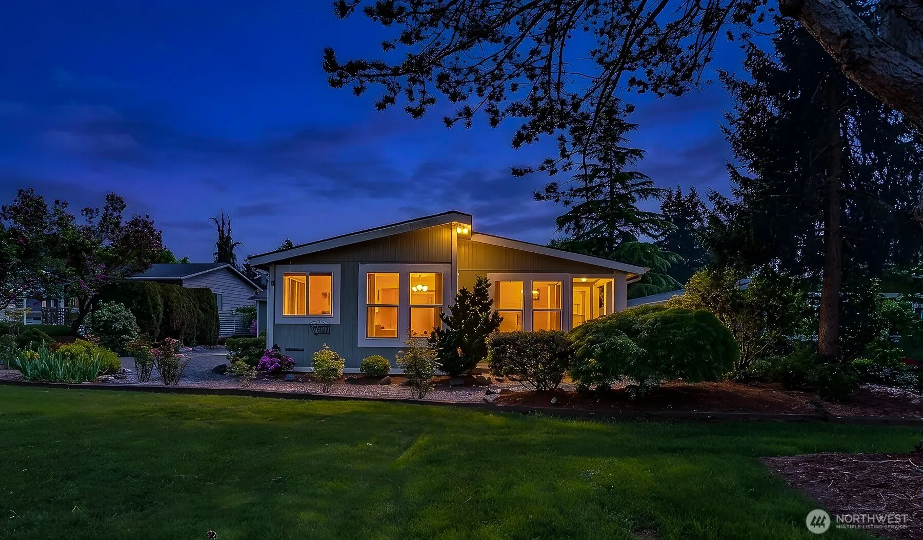Property photo for 905 243rd Street Sw, Bothell