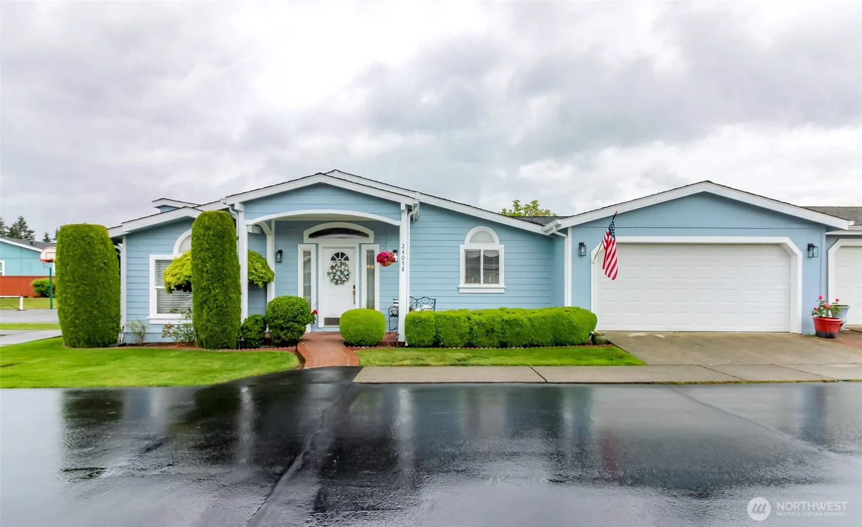 Property photo for 24058 222nd Avenue Se #20, Maple Valley photo 2