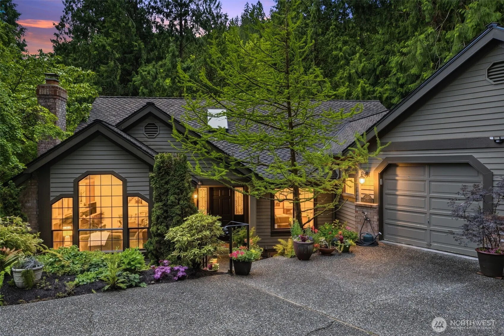 Property photo for 2825 Nw Pine Cone Drive, Issaquah photo 2