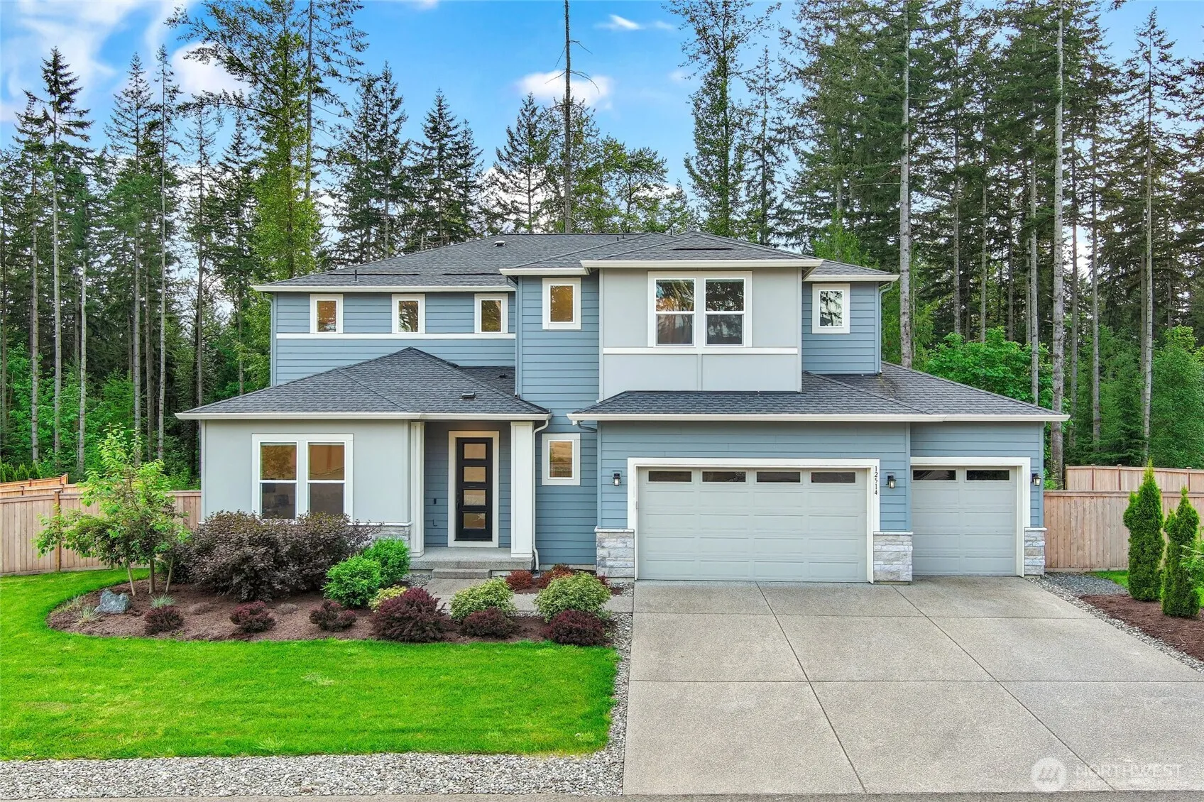 Property photo for 12514 138th Avenue Ne, Lake Stevens