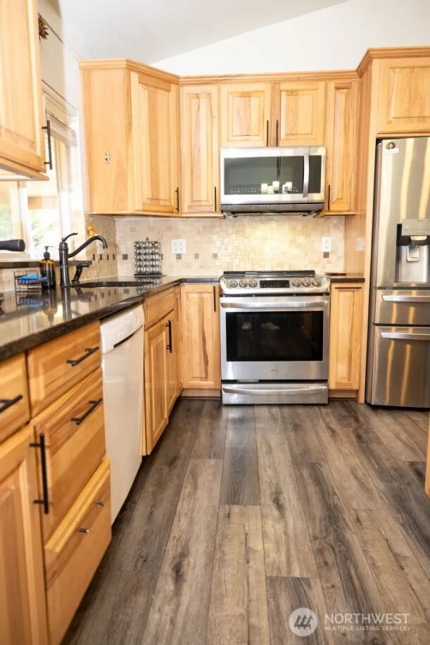 Property photo for 16704 3rd Drive Se, Bothell photo 5