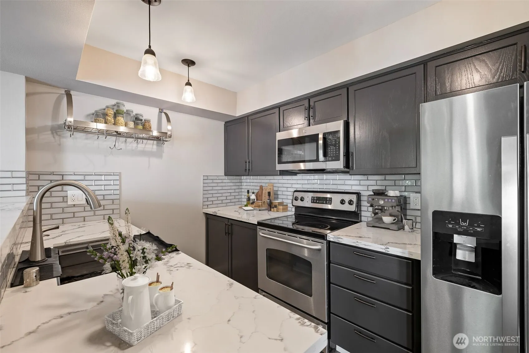 Property photo for 14819 29th Avenue W #l304, Lynnwood photo 4